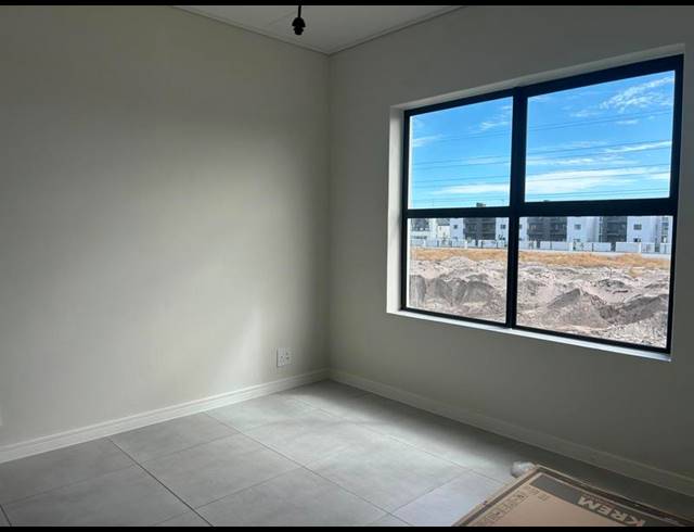 3 BEDROOM PROPERTY TO RENT IN SANDOWN